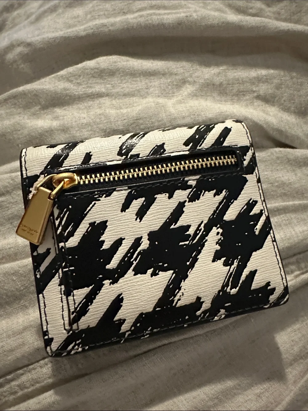 kate spade Black and White Brushed Print Card Wallet